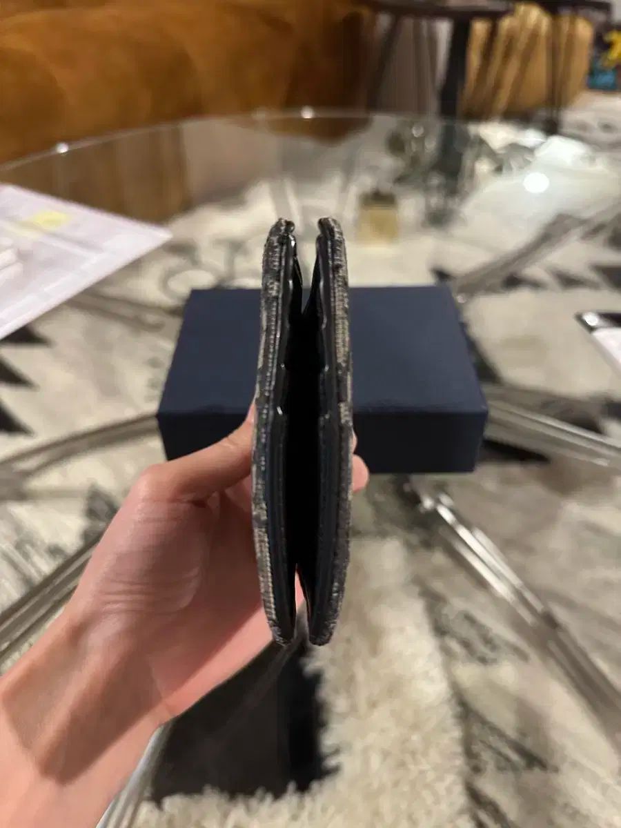 ディオール オブリーク