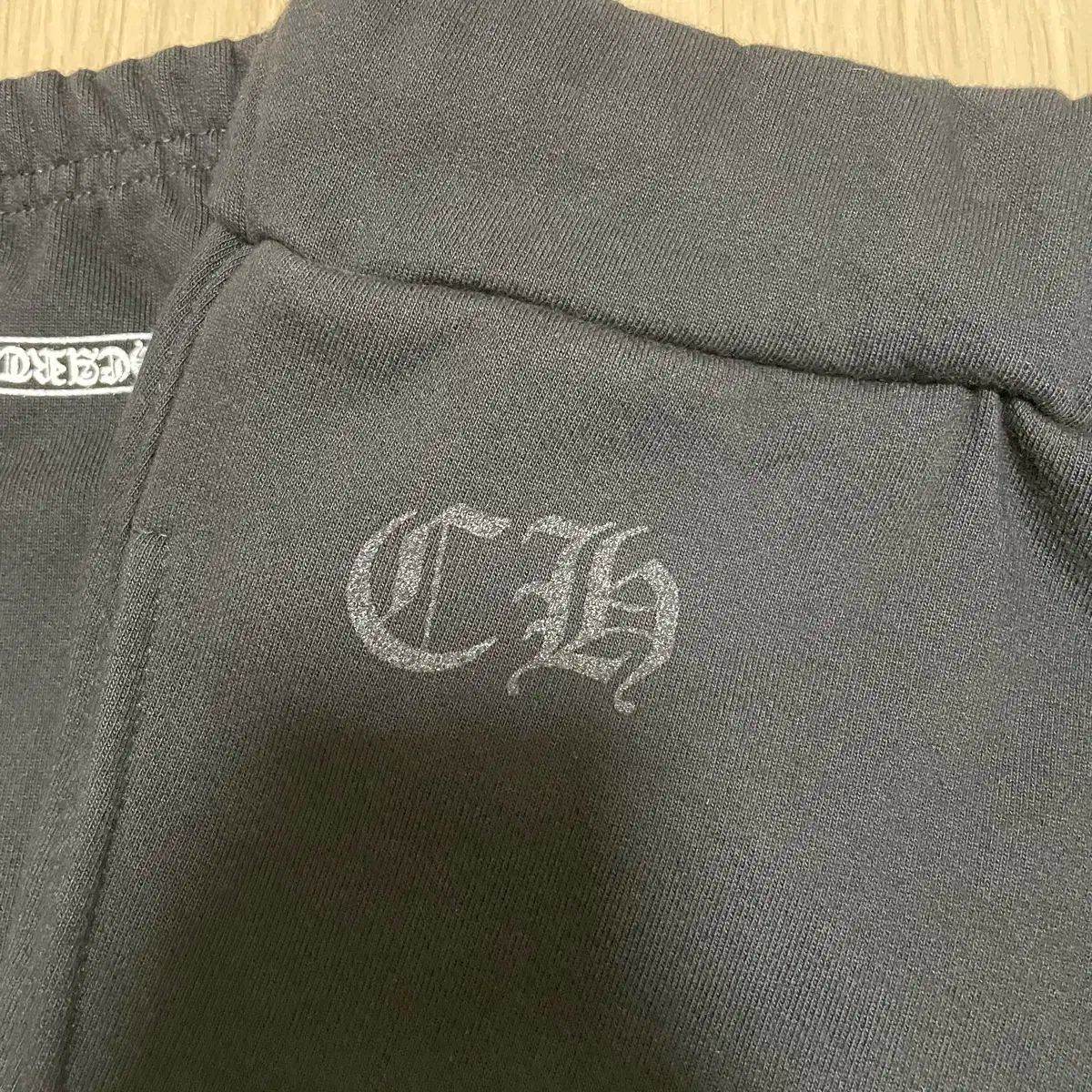 黒