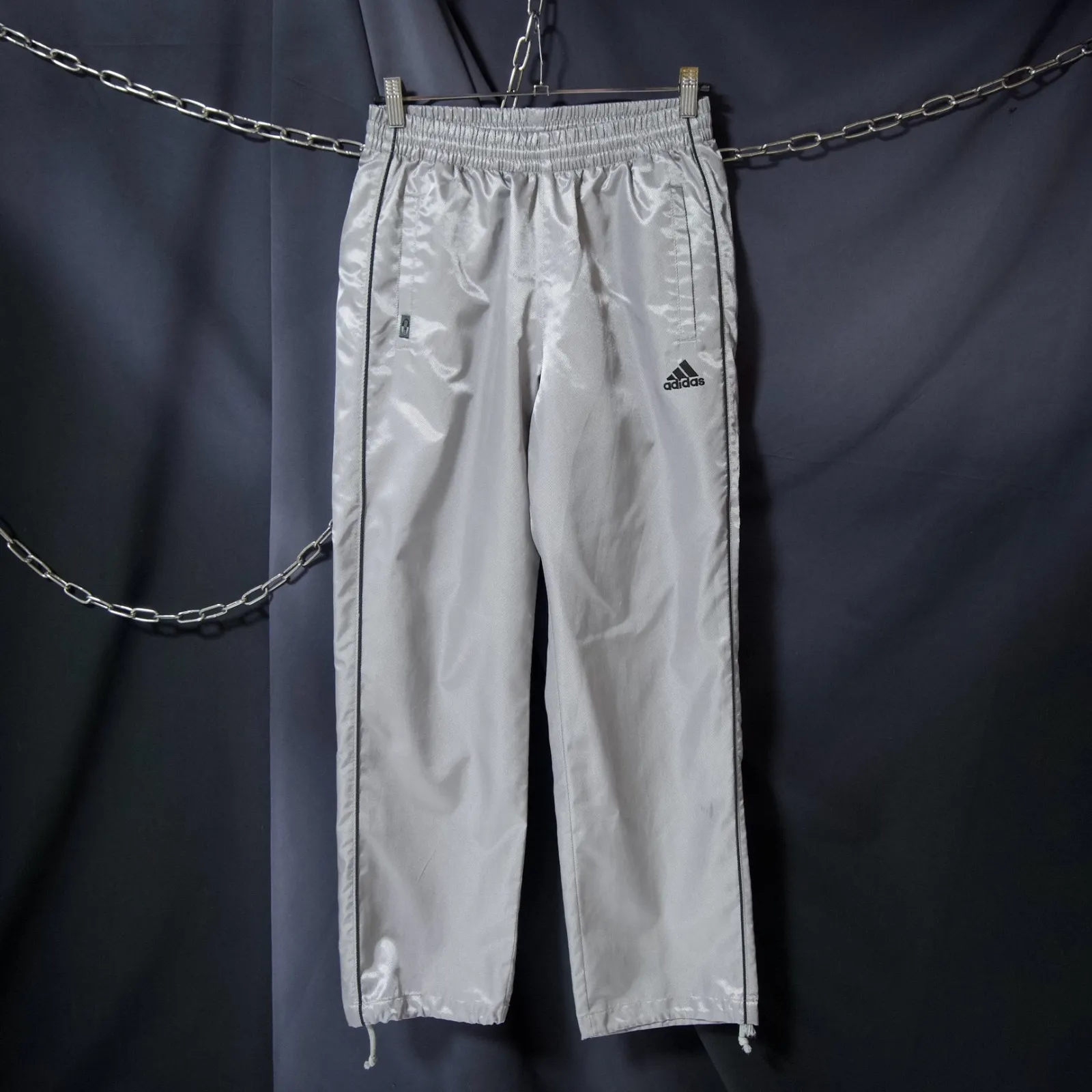 00s アディダス セットアップ シルバー スリーライン M 美品 レア【美品】アディダス セットアップ ブラック シルバーライン