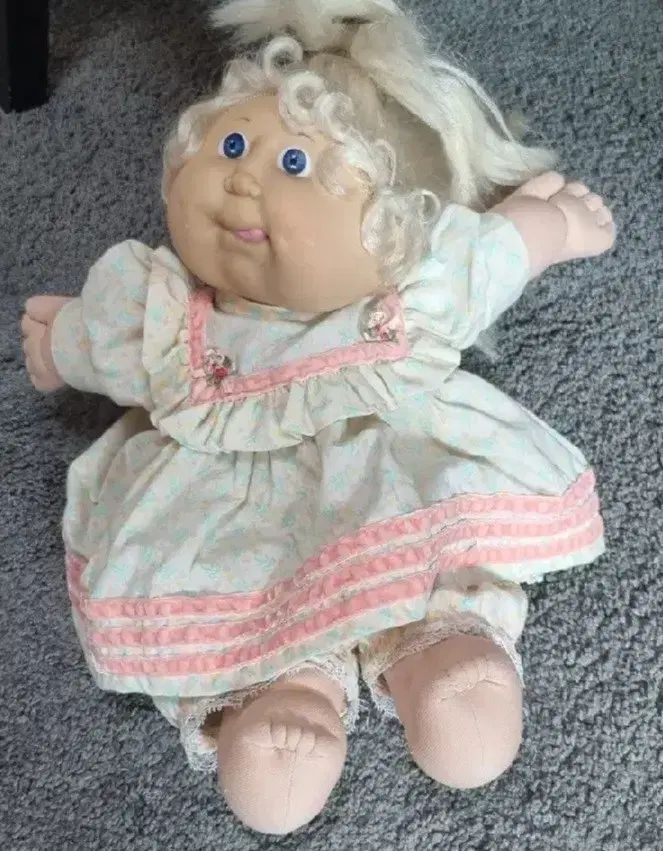 1995年のトーキングキャベツパッチキッドドール キャベッジパッチキッズ　キャベツ畑人形　ツクダオリジナル　アメリカントイ　ドール | フリマアプリ ラクマ