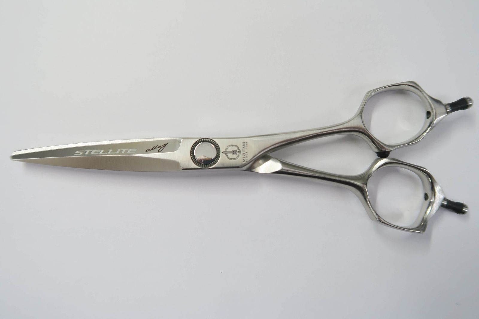 Bランク【MIZUTANI SCISSORS ミズタニシザーズ】 STELLITE alloy 155 シザー 美容師・理容師 5.5インチ 右利き  【中古】:H-8077 - メルカリ