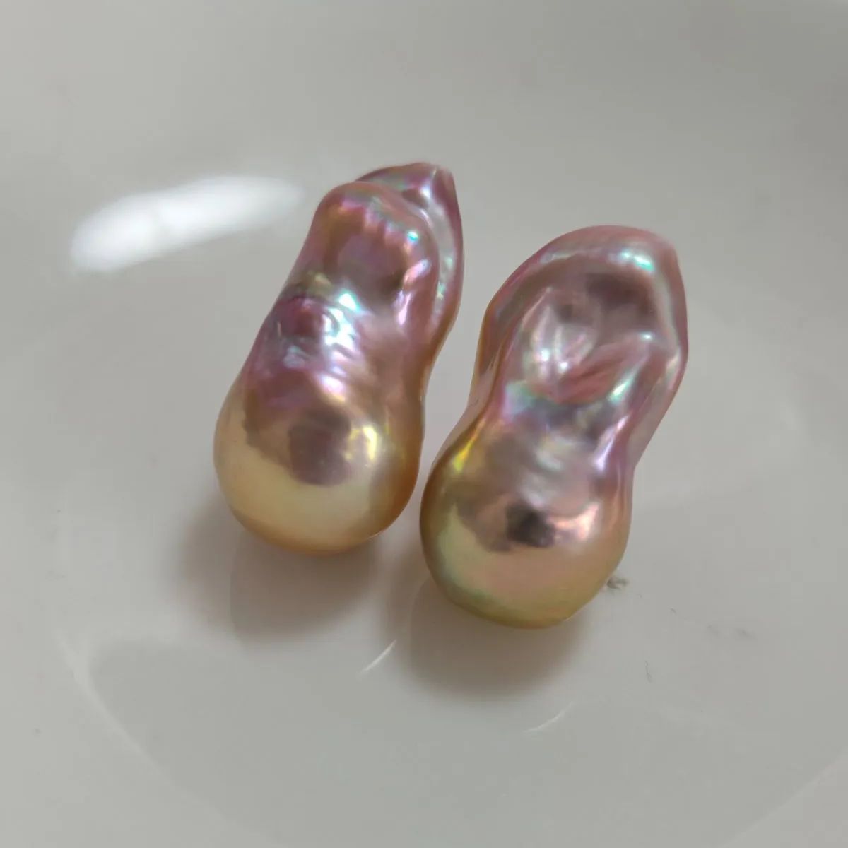 一点物❗ 本真珠 淡水エジソンバロックパール一連 メタリック、マルチ