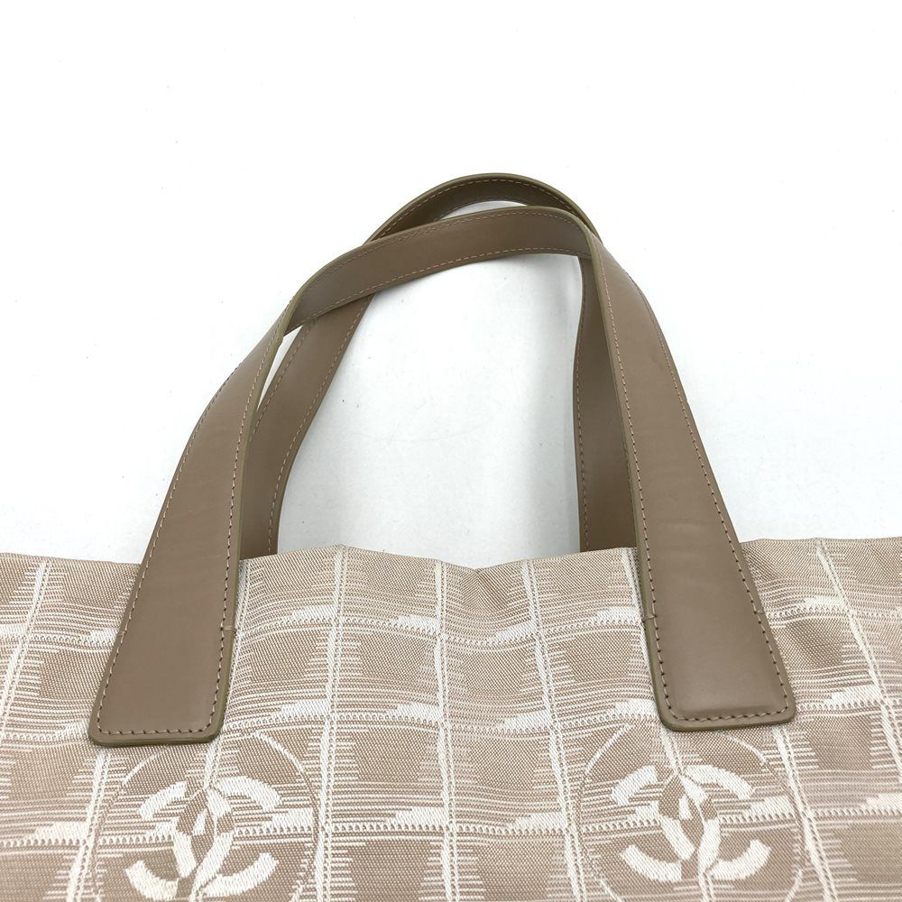 CHANEL シャネル ニュートラベルラインMM トートバッグ ナイロン