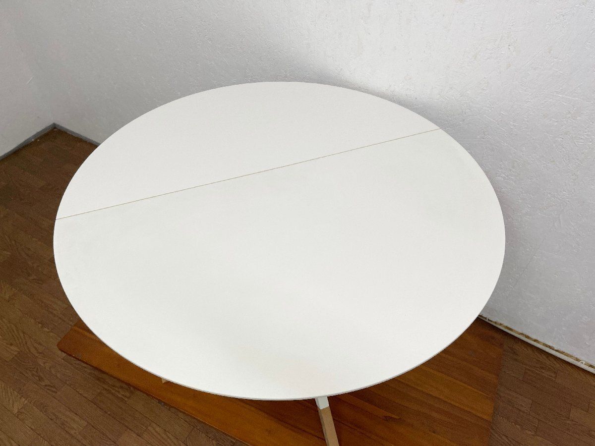 ● ボーコンセプト Billund ビルン ラウンドテーブル ダイニングテーブル バタフライ 折り畳み 机 定価17万 北欧スタイル 貝1238