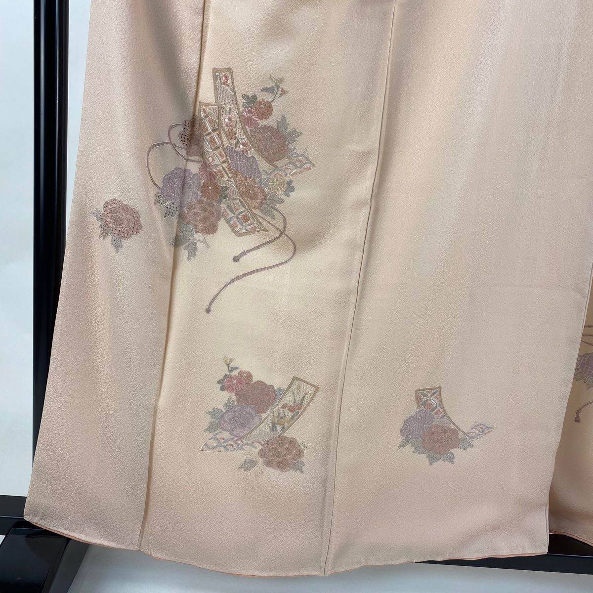 正絹振袖フルセット 豪華 銀彩 袋帯刺繍 紫色とピンク色 牡丹成人式