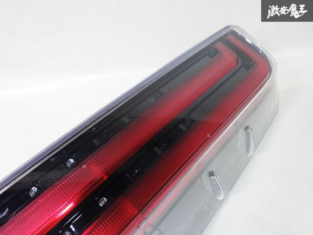 トヨタ 純正 ZRR80 ZRR85 ZWR80 80 ノア エスクァイア 後期 LED