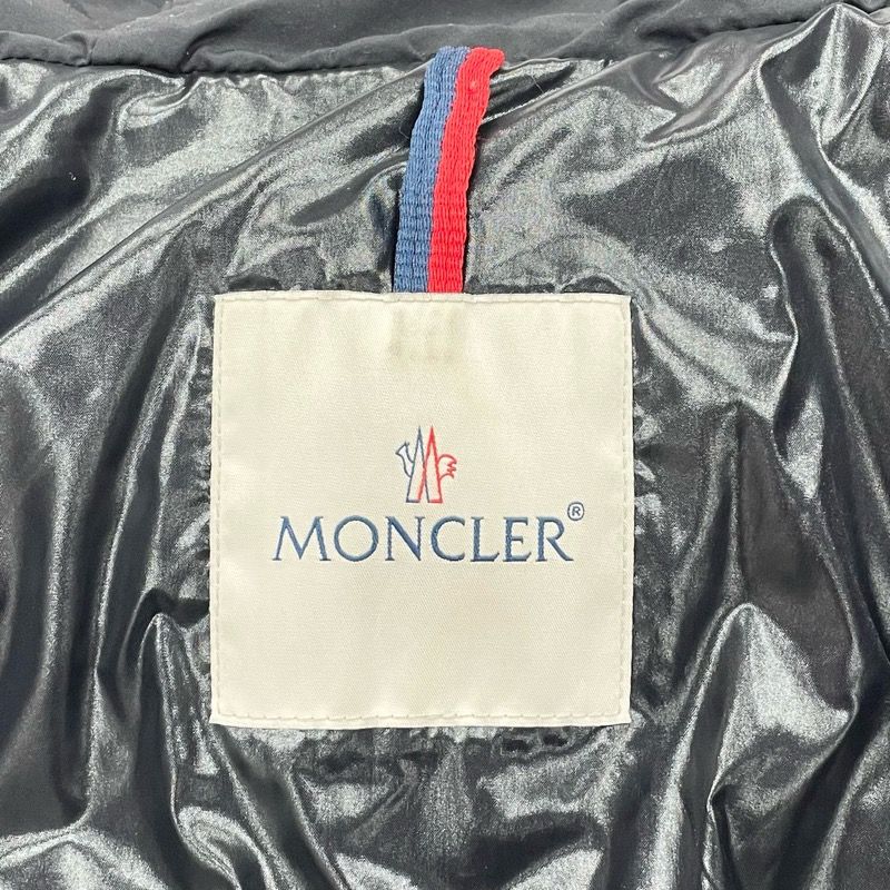 モンクレール MONCLER