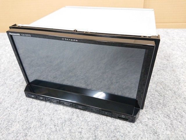 パナソニック ストラーダ CN-CE01D カーナビ 7インチ