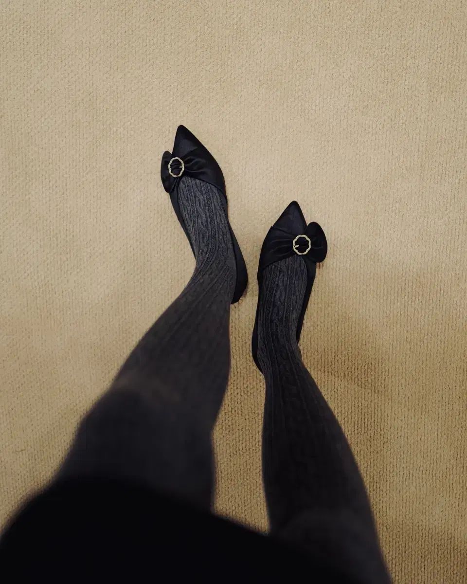 miumiu 黒エナメルローファー メタルバックル付き 楽天市場】MIU MIU