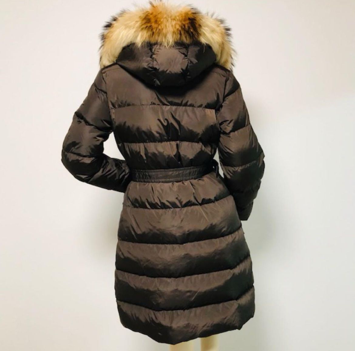 MONCLER☆モンクレール・MELINA レディース ブランドアイコン