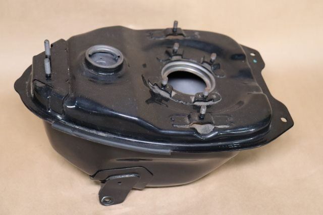 ホンダ スーパーカブ50 AA04 ガソリンタンク H338-25 - メルカリ