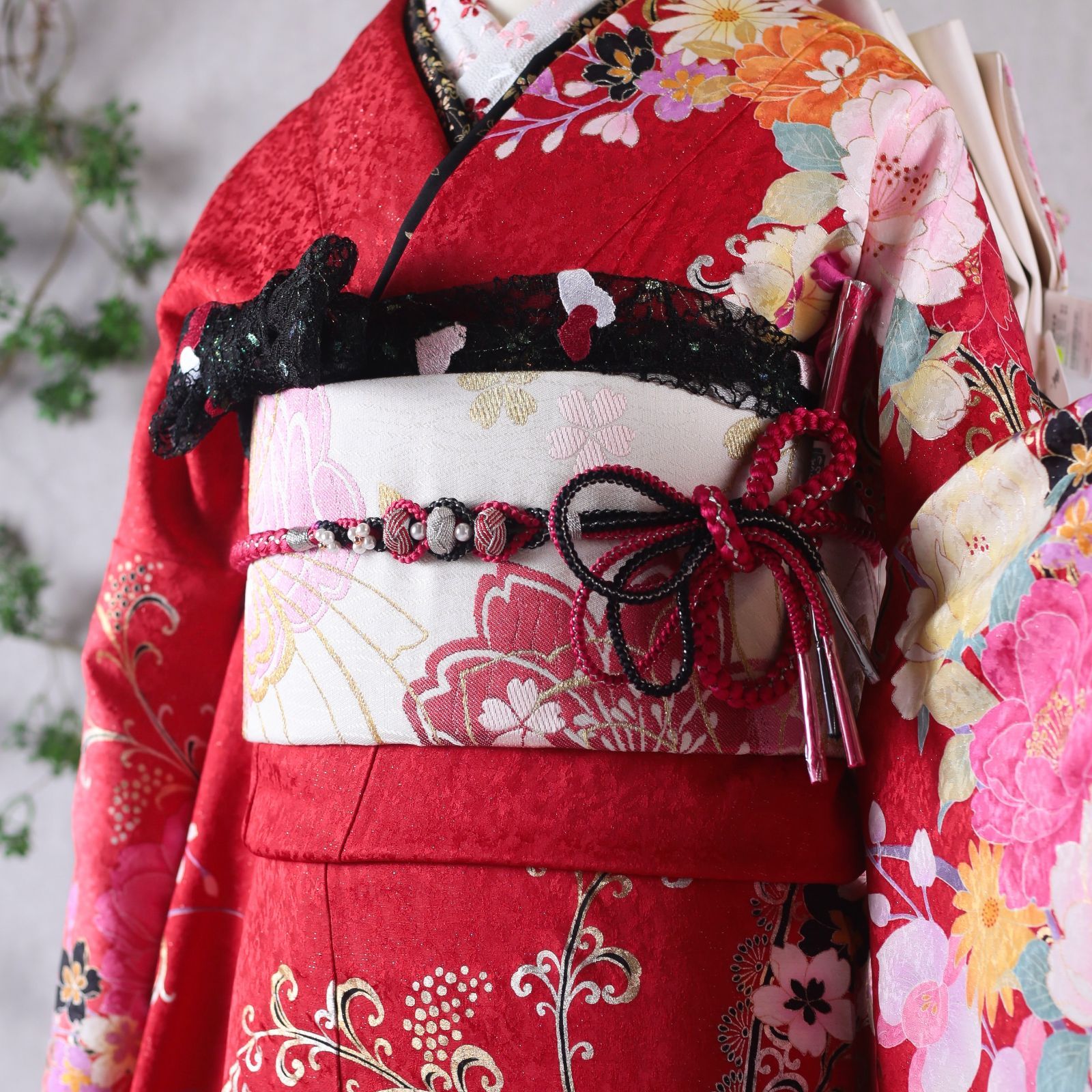 ＊振袖セット＊　豪華振袖　檜扇花文　やまと誂製 橘牡丹に檜扇刺繍振袖