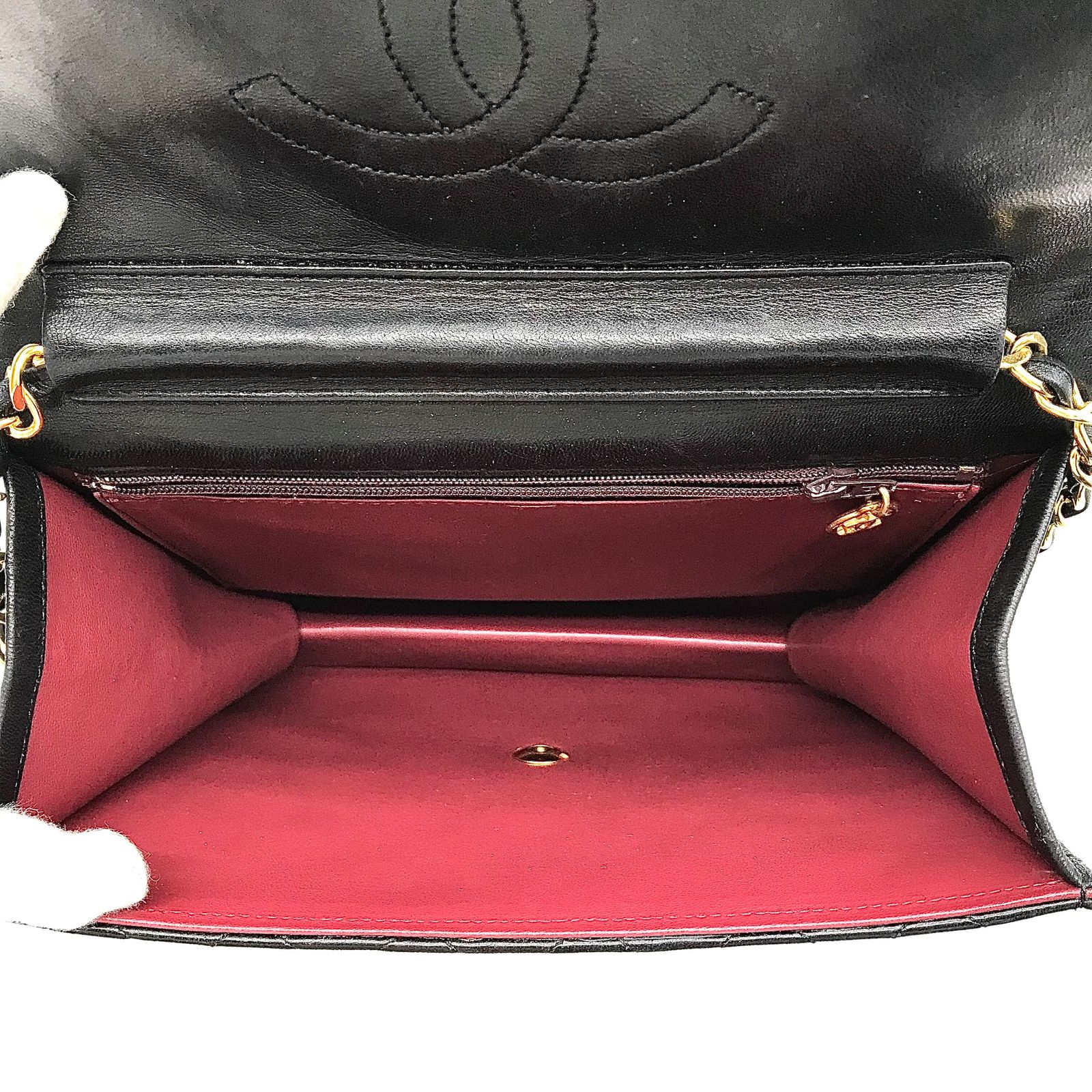 CHANEL シャネル ココマーク マトラッセ ラムスキン プッシュロック