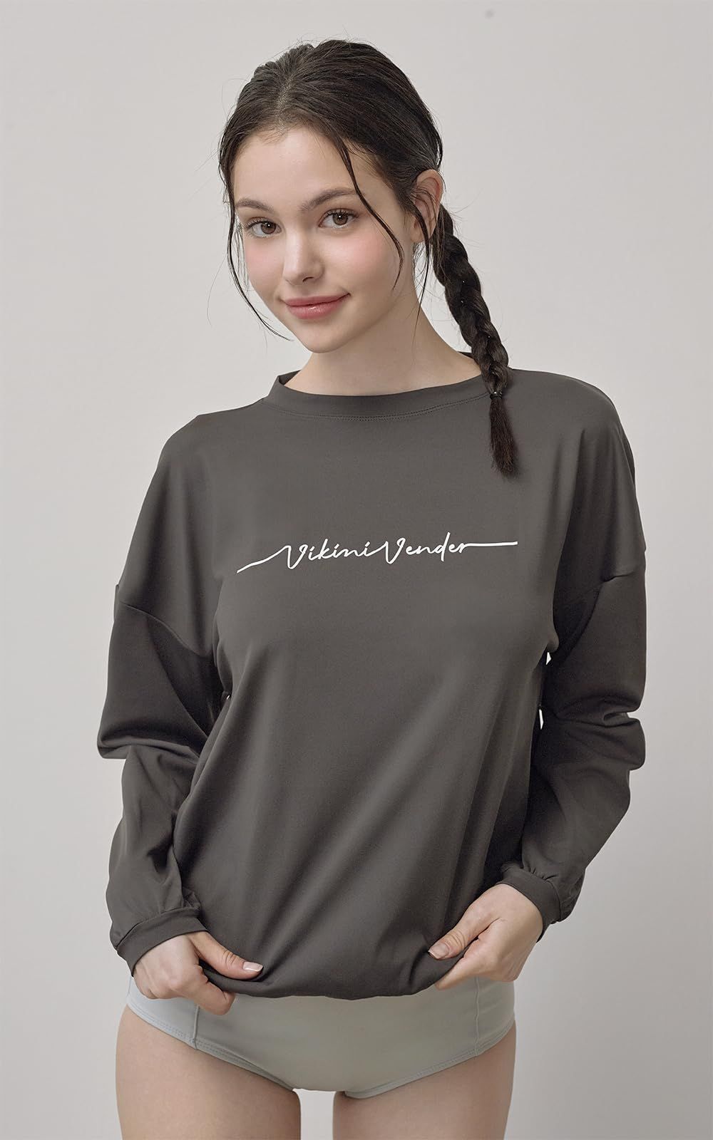 【Vikini Vender】GIRLルーズフィット半袖ラッシュガード black ブラック（黒）系 Vikini Vender(ビキニベンダー) ラッシュ