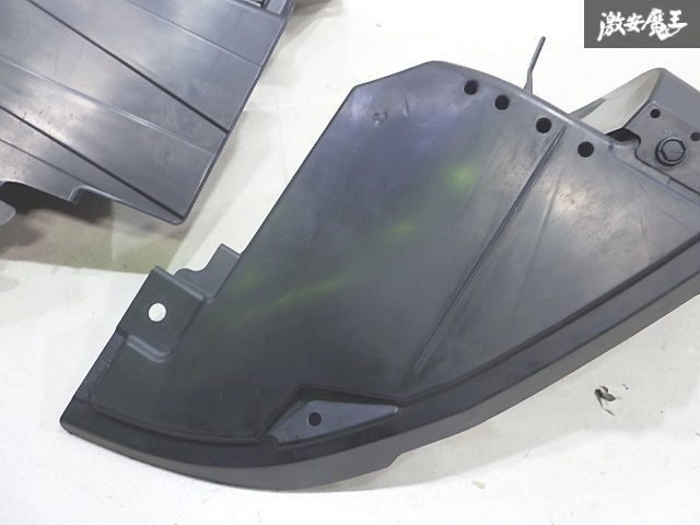 相談中 トヨタ 純正 MXWH60/ MXWH61/ MXWH65 プリウス フロア センター