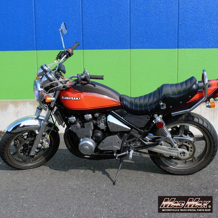 KAWASAKI カワサキ