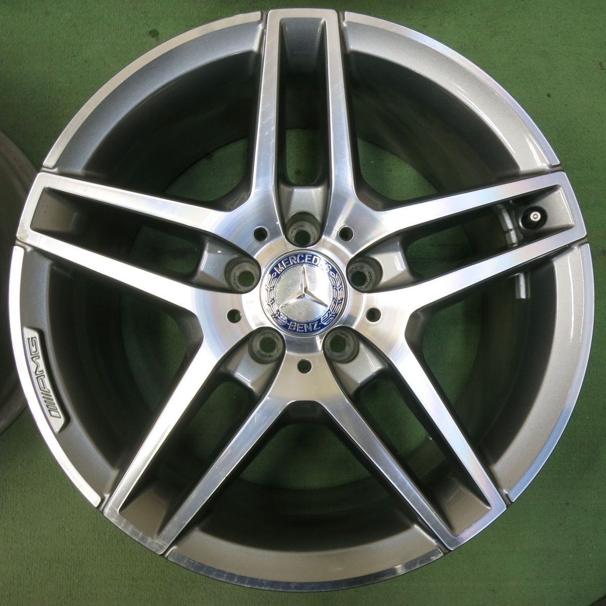 送料無料] 4本価格☆ベンツ Eクラス W212 W207 純正 AMG ホイール 18 