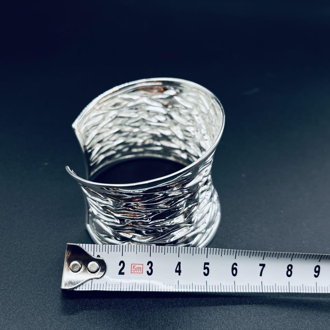 バングル 一点物 カレンシルバー カレン族 銀純度97% 超レア