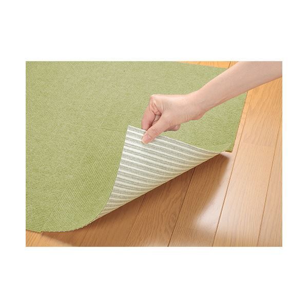 サンコーおくだけ吸着 ペット用撥水タイルマット