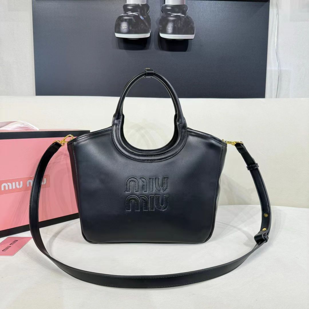 MIU MIU ミュウミュウ マテラッセ レザートップハンドルバッグ