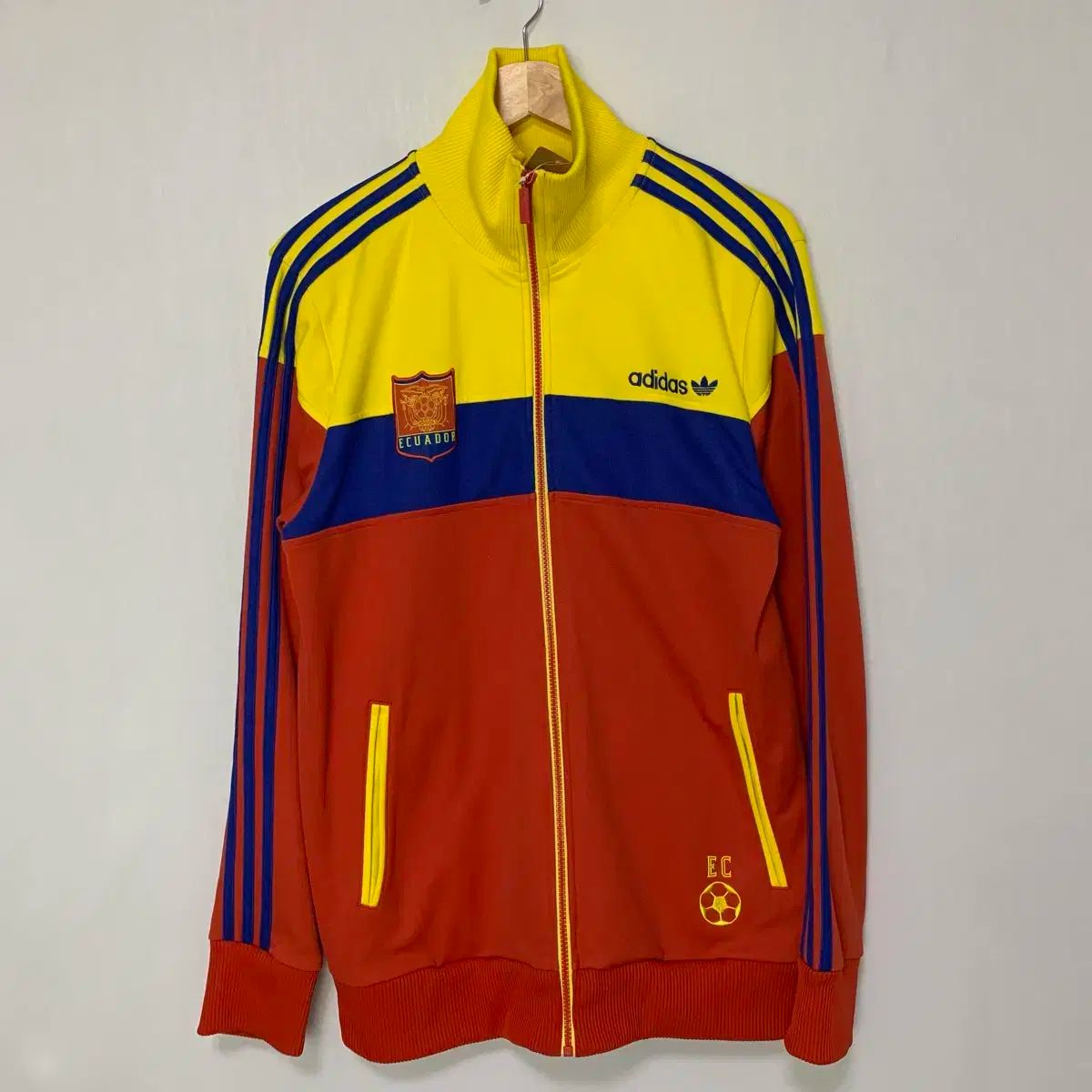 アディダス エクアドル トラックジャージ ジャージ ヴィンテージ 110 ユニセックス