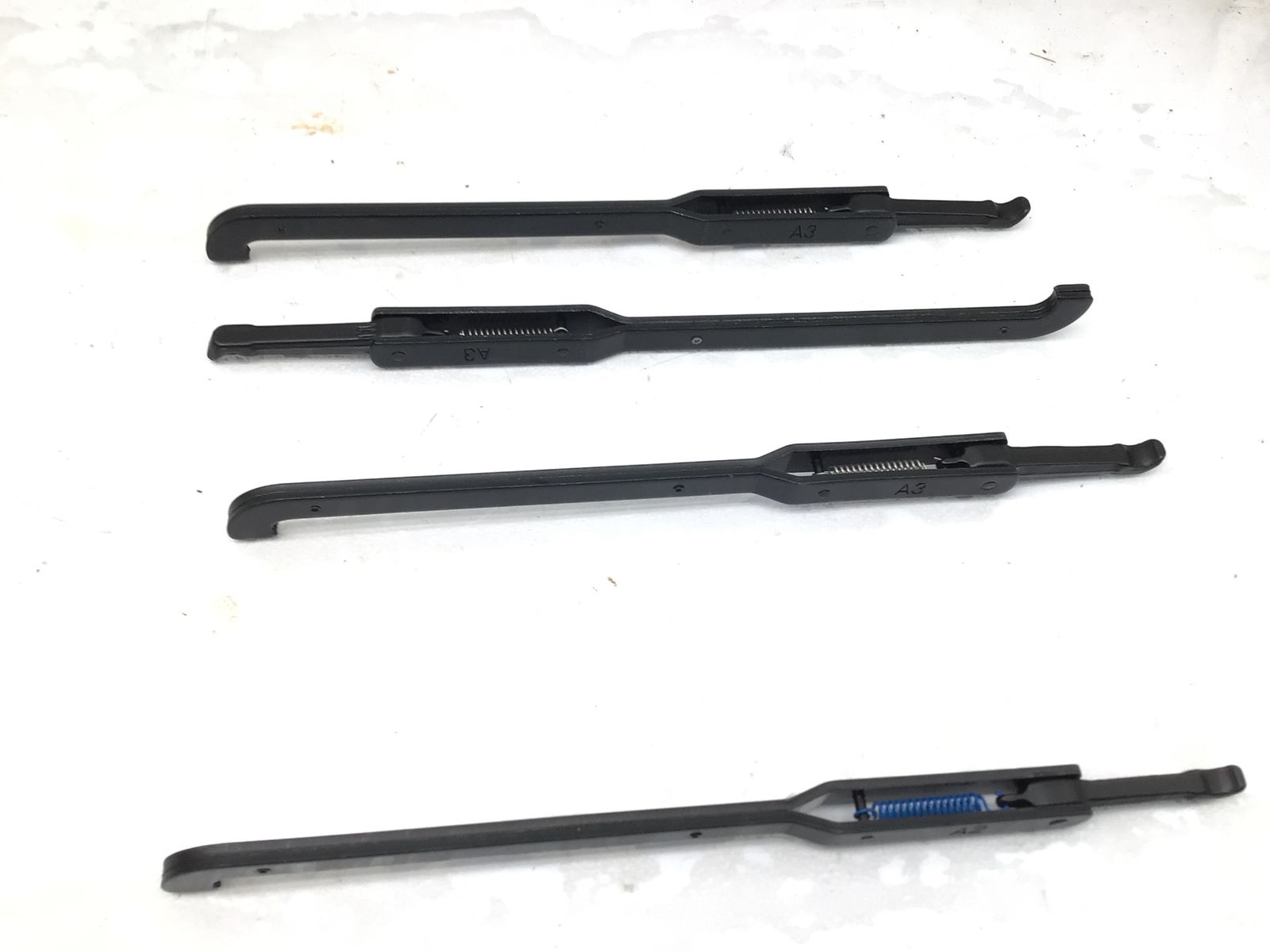 傷や汚れあり STJ