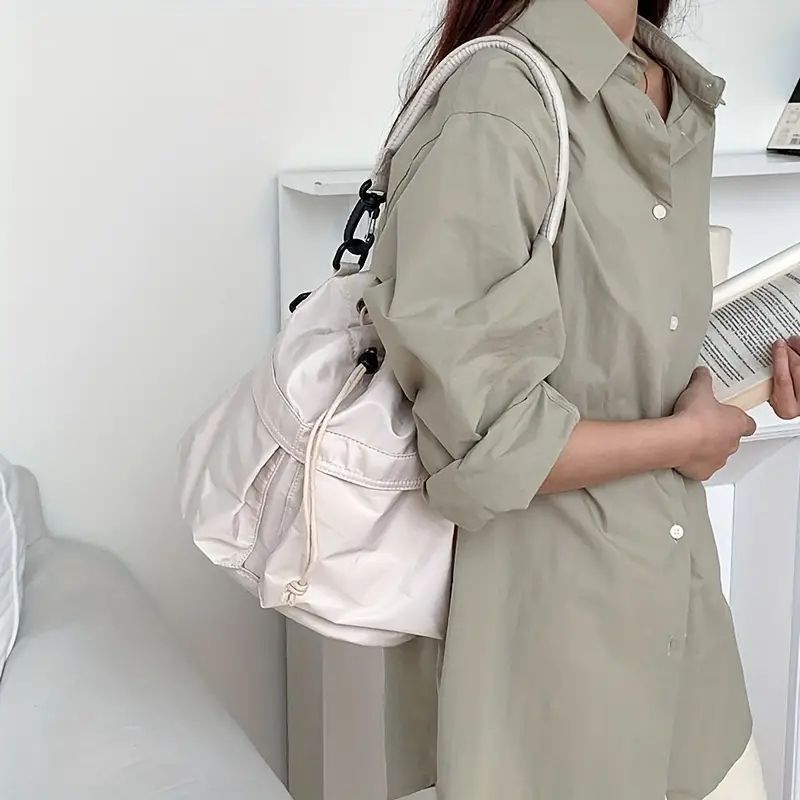 新品! ナイロン製 ドローストリング バケットバッグレディース