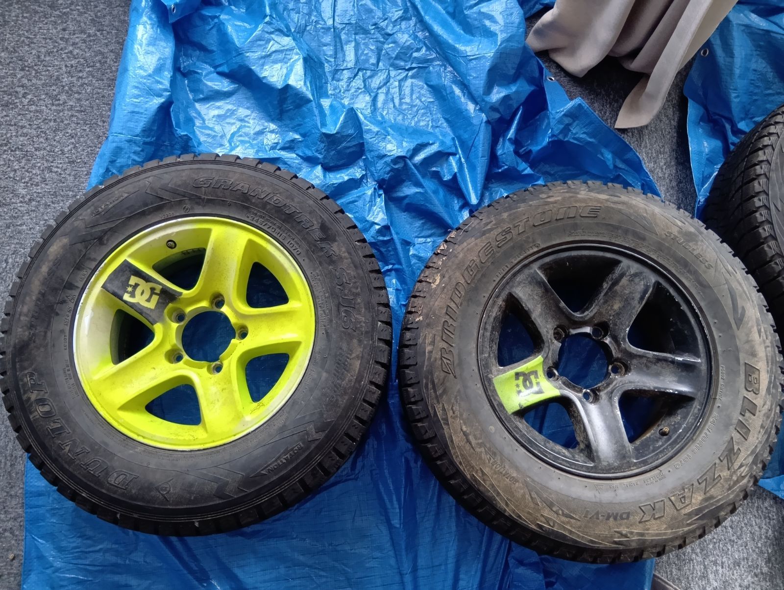 購入者決定 商談中 ジムニーシエラ エスクード 純正ホイール（自家塗装 