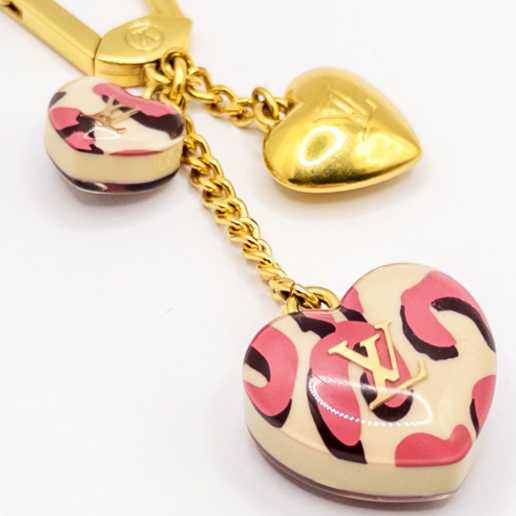 ルイ ヴィトン ポルトクレ レオパード ブロンコライユ キーホルダー