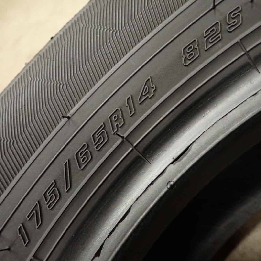 175|65R14 82S