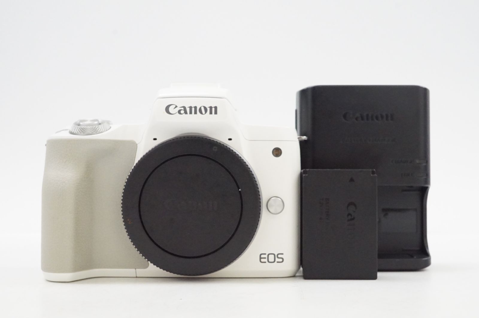 Canon EOS Kiss M2 ホワイト　【極美品】 CANON EOS Kiss M2 ダブルズームキット [ホワイト] 価格比較 - 価格.com