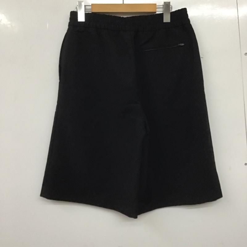 Acne Studios アクネストゥディオズ パンツ ショートパンツ ウール混