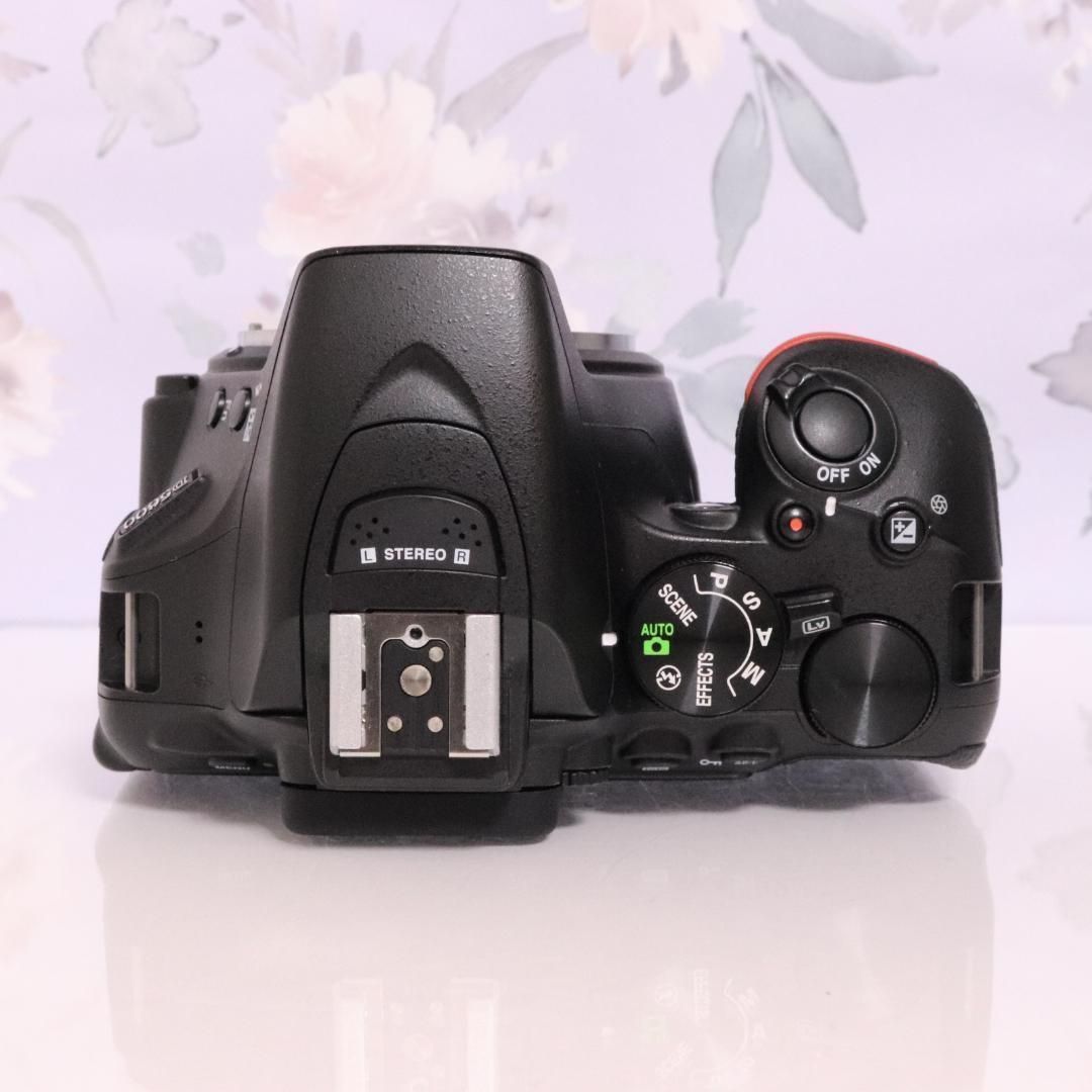 美品 ニコン Nikon D5600⭐️スマホ転送機能付⭐️高性能一眼レフ⭐️ 美品 ニコン Nikon D5600⭐️スマホ転送機能付⭐️高性能一眼