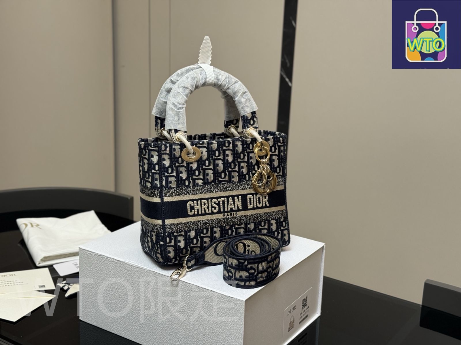 【上品で実用的】Dior ハンドバッグ 2235-651d6c048c4a8.jpg?crop=0.
