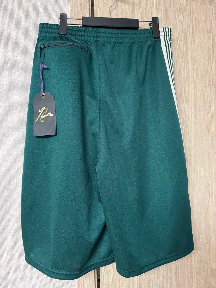 needles トラックパンツ　ジップタイプ　マルーン　ボルドー　グリーン NEEDLES(ニードルズ) x LHP トラック ショートパンツ