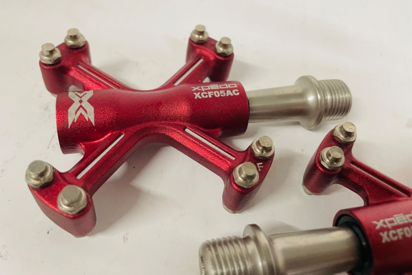エクスペド XCF05AC アルミペダル レッド（赤） エクスペド XCF05AC アルミペダル レッド（赤）