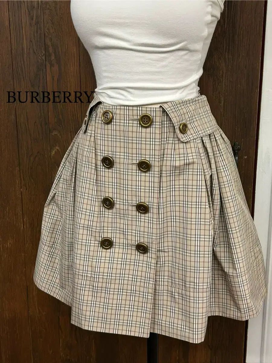 BURBERRY バーバリー ノヴァチェック A ライン スカート