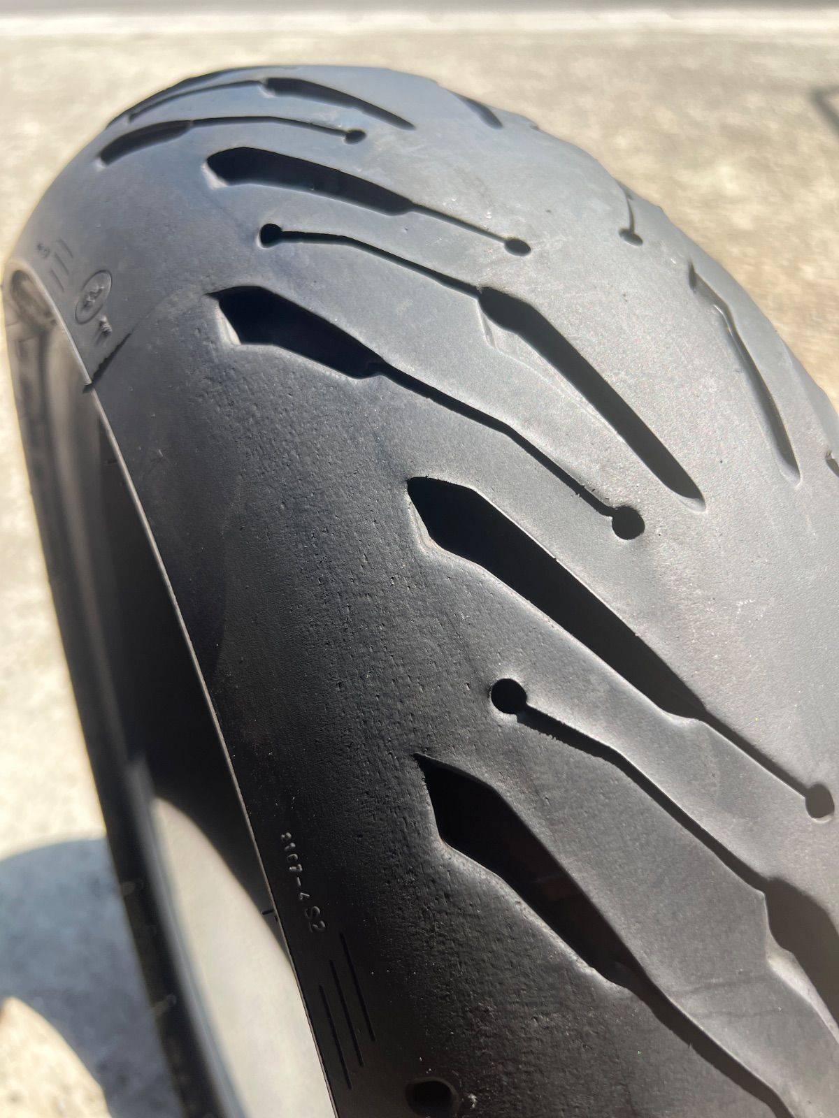 ミシュラン　ロード5　前後セット120/70ZR17、190/55ZR17 Amazon.co.jp: ミシュラン ロード5 前後セット 120/70ZR17 190