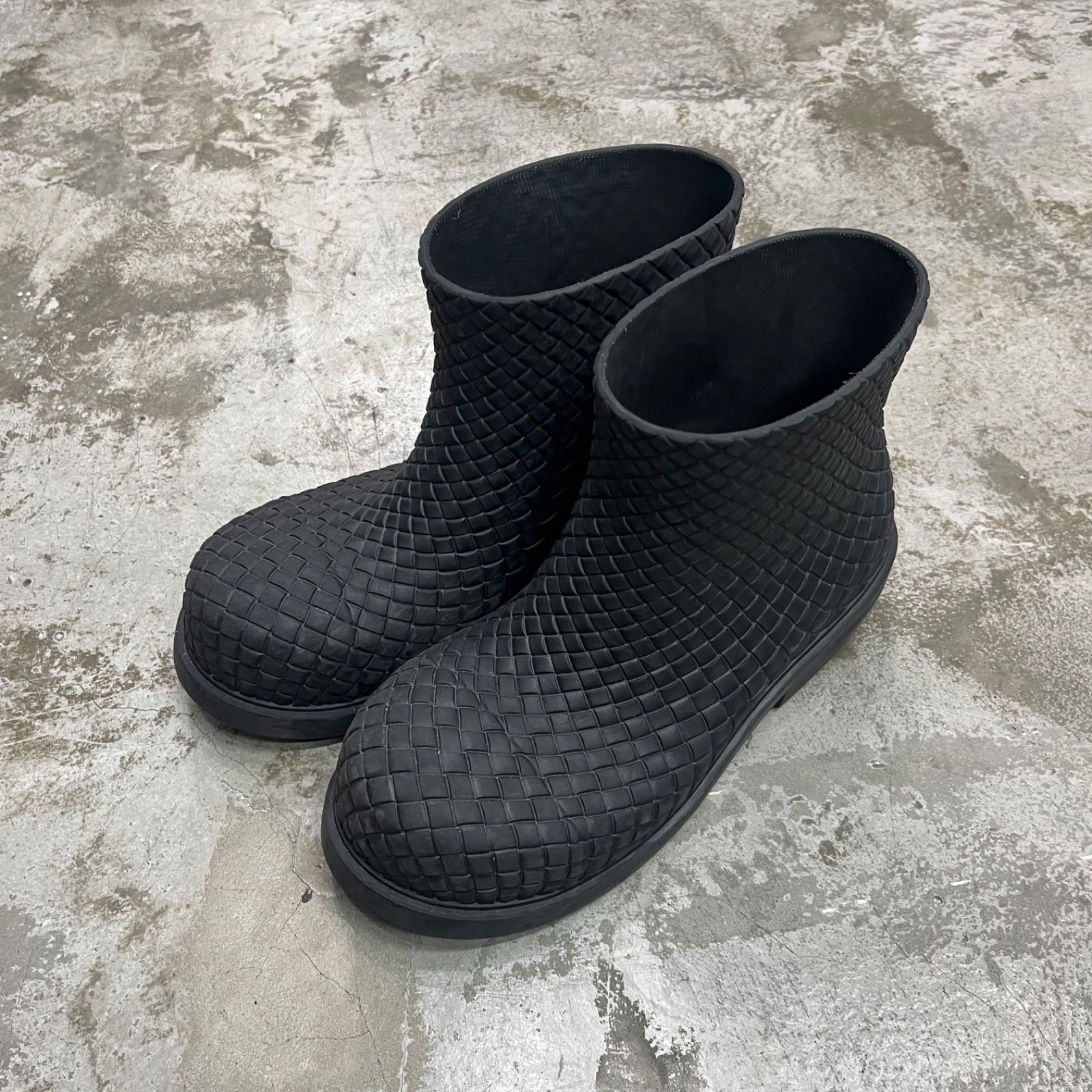 BOTTEGA VENETA ファイヤーマン ラバー アンクルブーツ ボッテガ