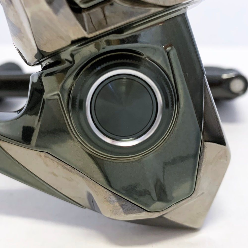 SHIMANO - 【中古/極上品】 シマノ 22 ステラ C3000SDH   /T076M SHIMANO - 【中古/極上品】 シマノ 22 ステラ C3000SDH /T076Mの