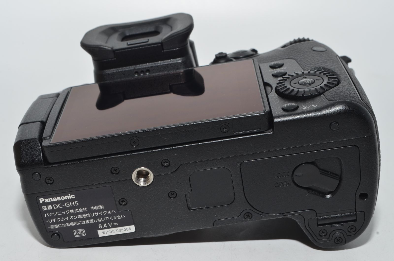 美品 Panasonic DC−GH5 DC-GH5-K LUMIX 本体 LUMIX DC-GH5 ボディ (RD-