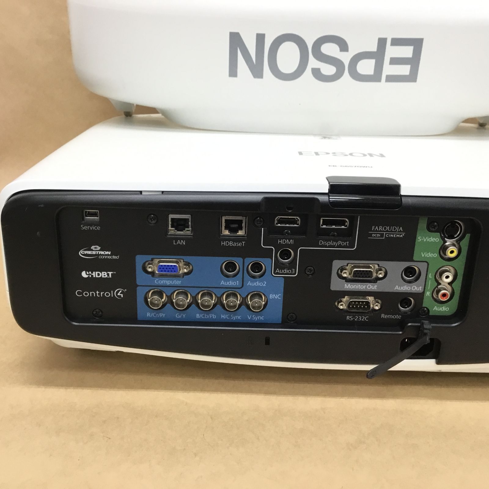 ランプ使用401時間 エプソン プロジェクター EB-G6570WU 5200 ランプ使用401時間 エプソン プロジェクター EB-G6570WU 5200