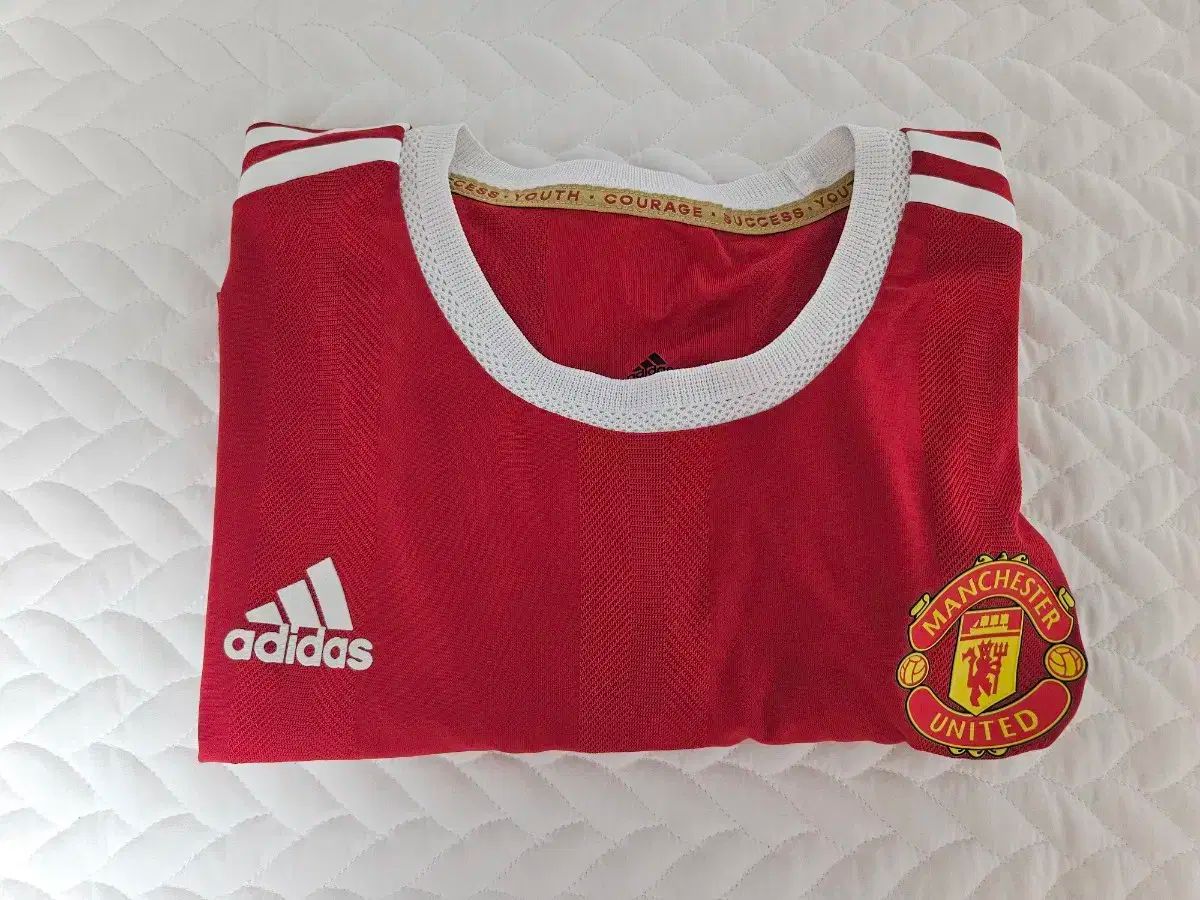 マンＵ アセンティック