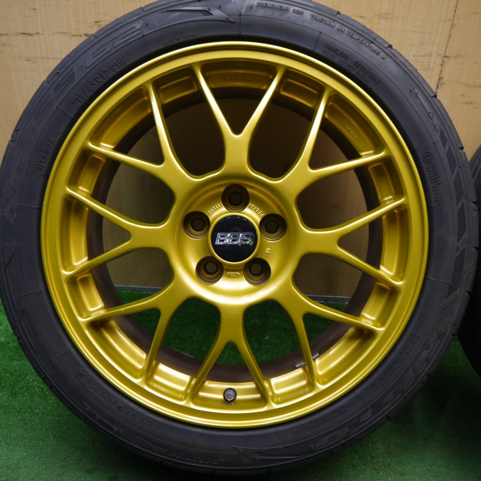 キレイ☆スバル フォレスター STI 純正 BBS RG345 215/45R17