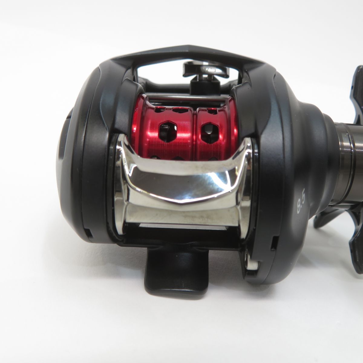 DAIWAダイワ 25 ALPHAS アルファス BF TW 8.5R 右ハンドル