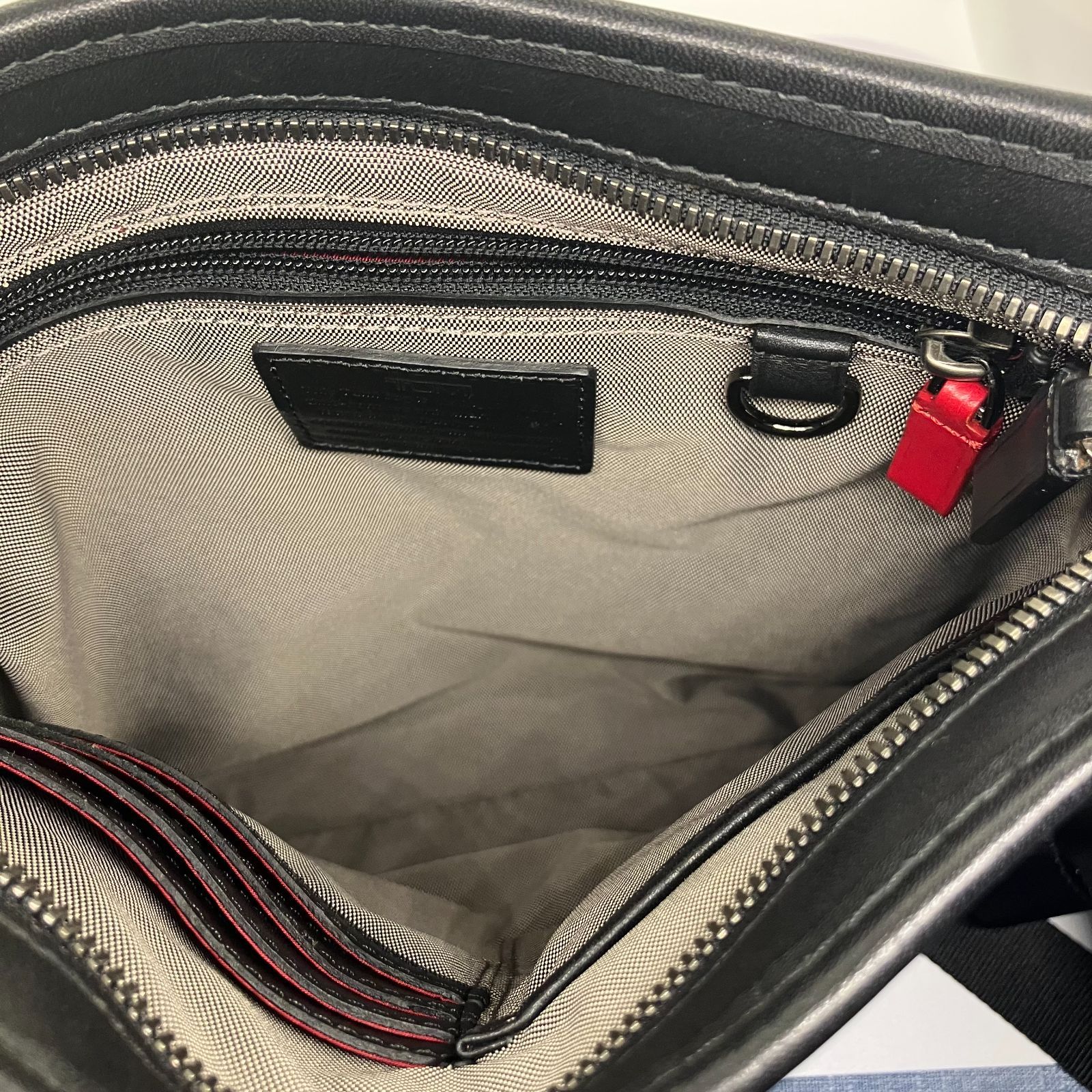 OS ） VANS(ヴァンス) プレミアム X ゆうすけ 花井 トートバッグ 2025