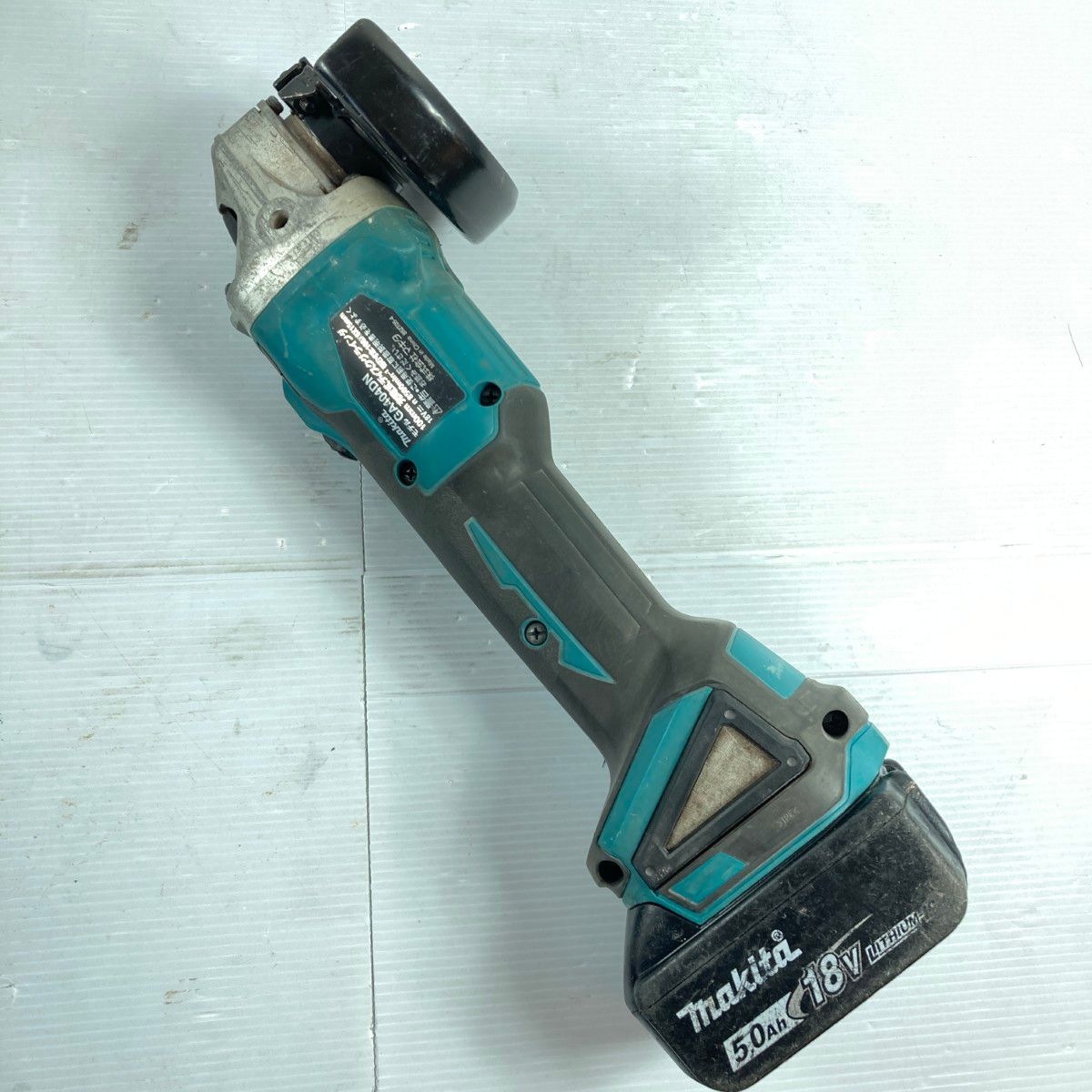 Makita - s25t-0261n【中古】【未使用】makita マキタ 充電式ディスクグラインダ GA404D 18V バッテリー6.0Ah×2 充電器付 Amazon | マキタ ディスクグラインダ18V 100mmスライドスイッチ