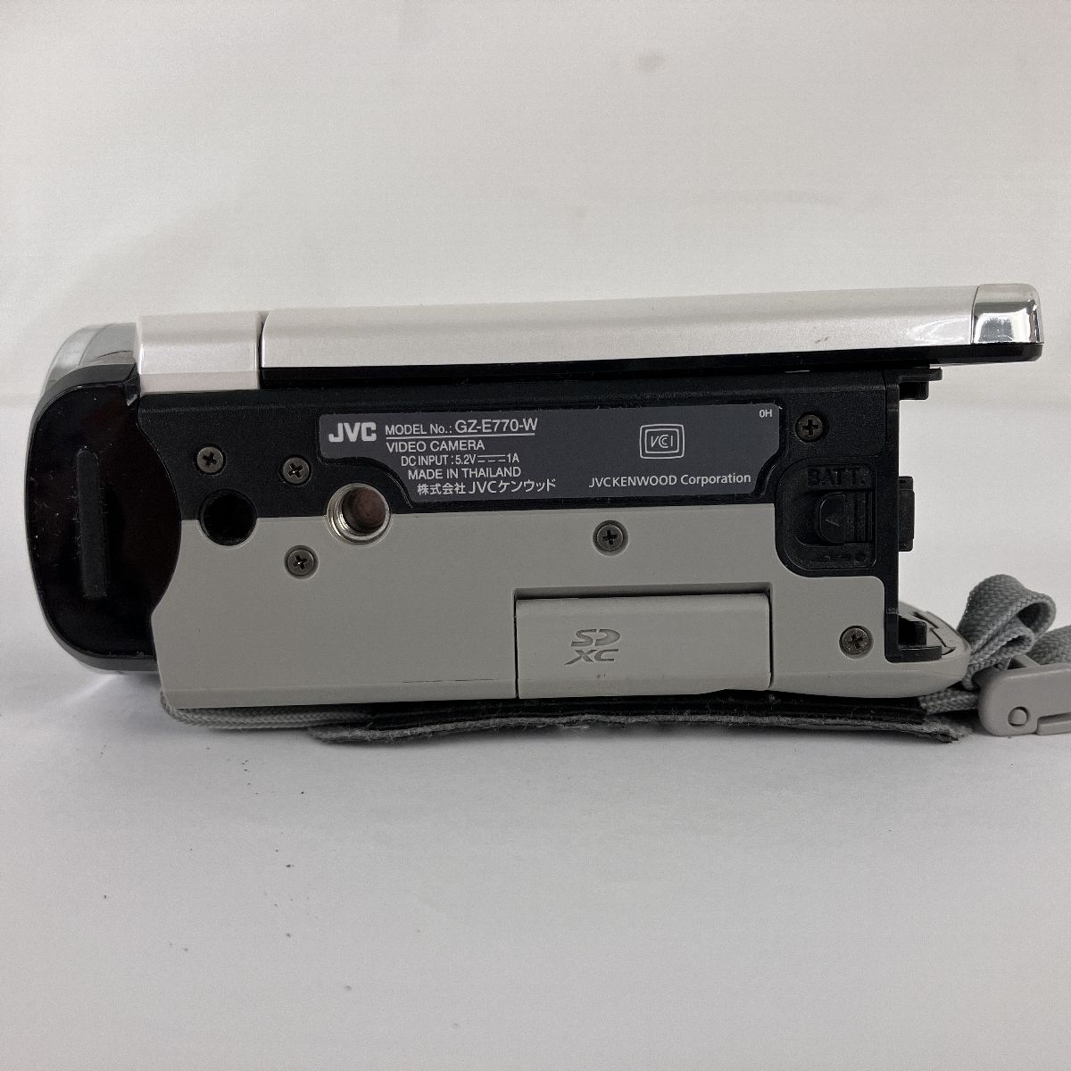 JVC ケンウッド GZ-E770-W Everio ビデオカメラ 2017年製 中古
