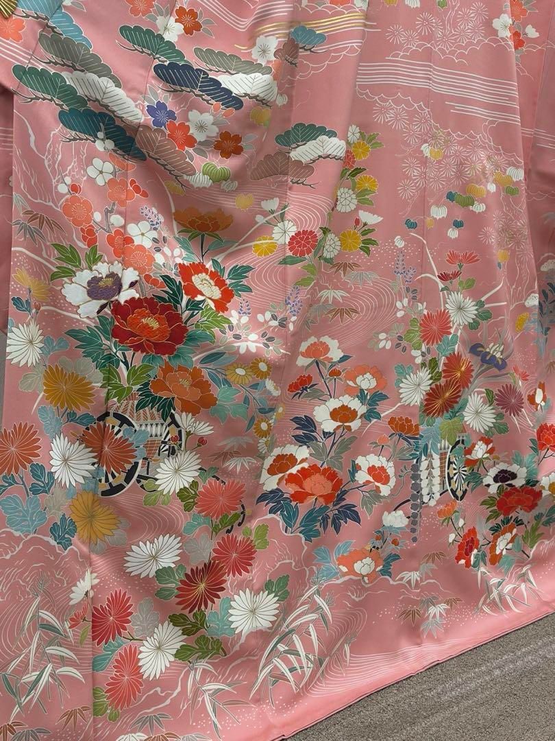千總謹製 落款入 振袖 手描き 刺繍 金駒 金彩 正統派 花車 正絹 X233