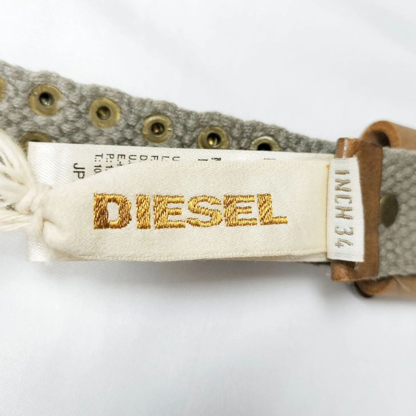 【本日限定値下げ】diesel  ベルト　タグつき DIESEL ホワイトベルト 新品タグ付き - メルカリ